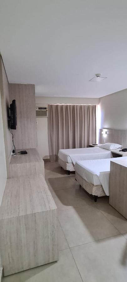 Ika Apart Hotel Brasilia Esterno foto