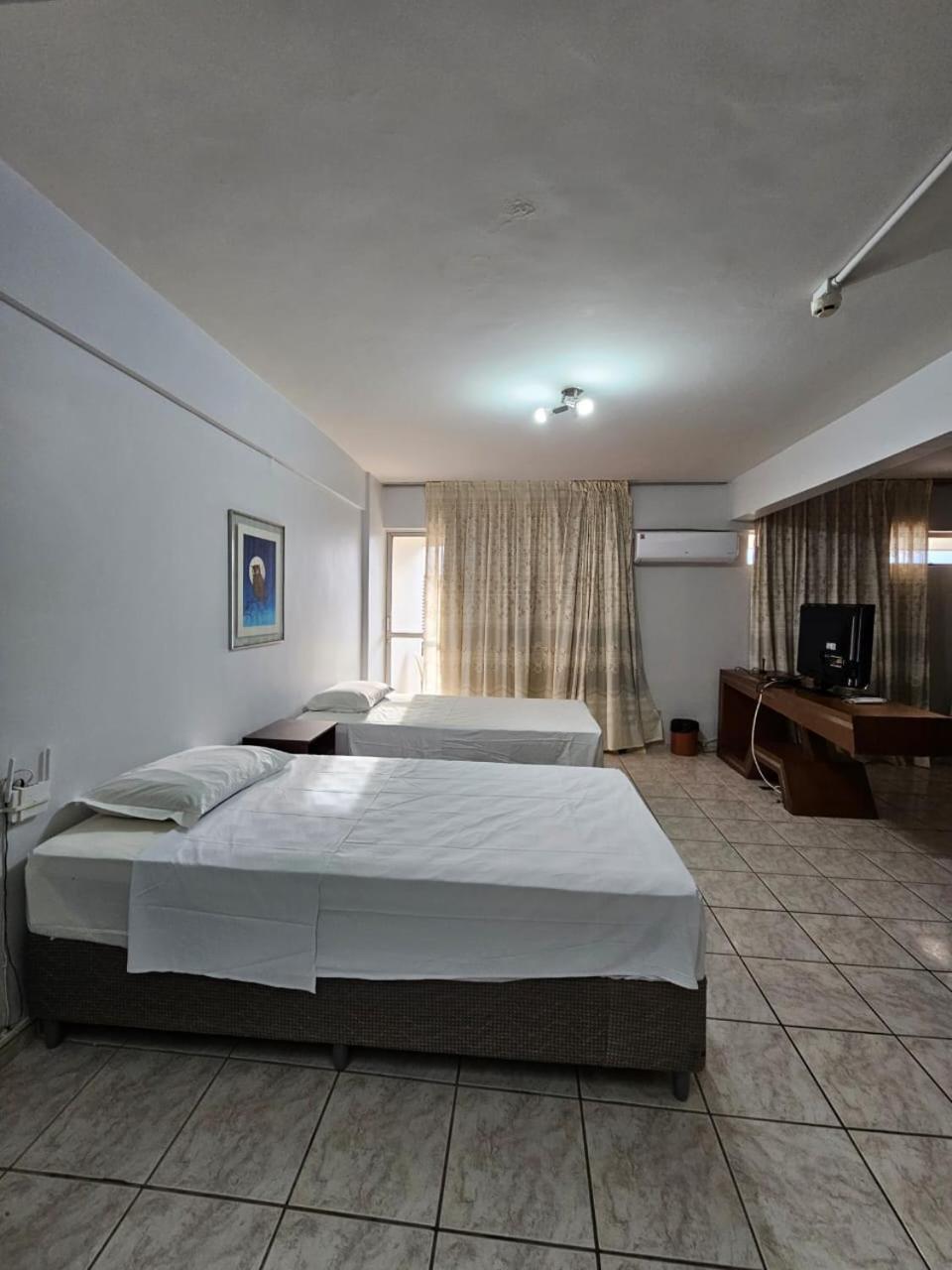 Ika Apart Hotel Brasilia Esterno foto