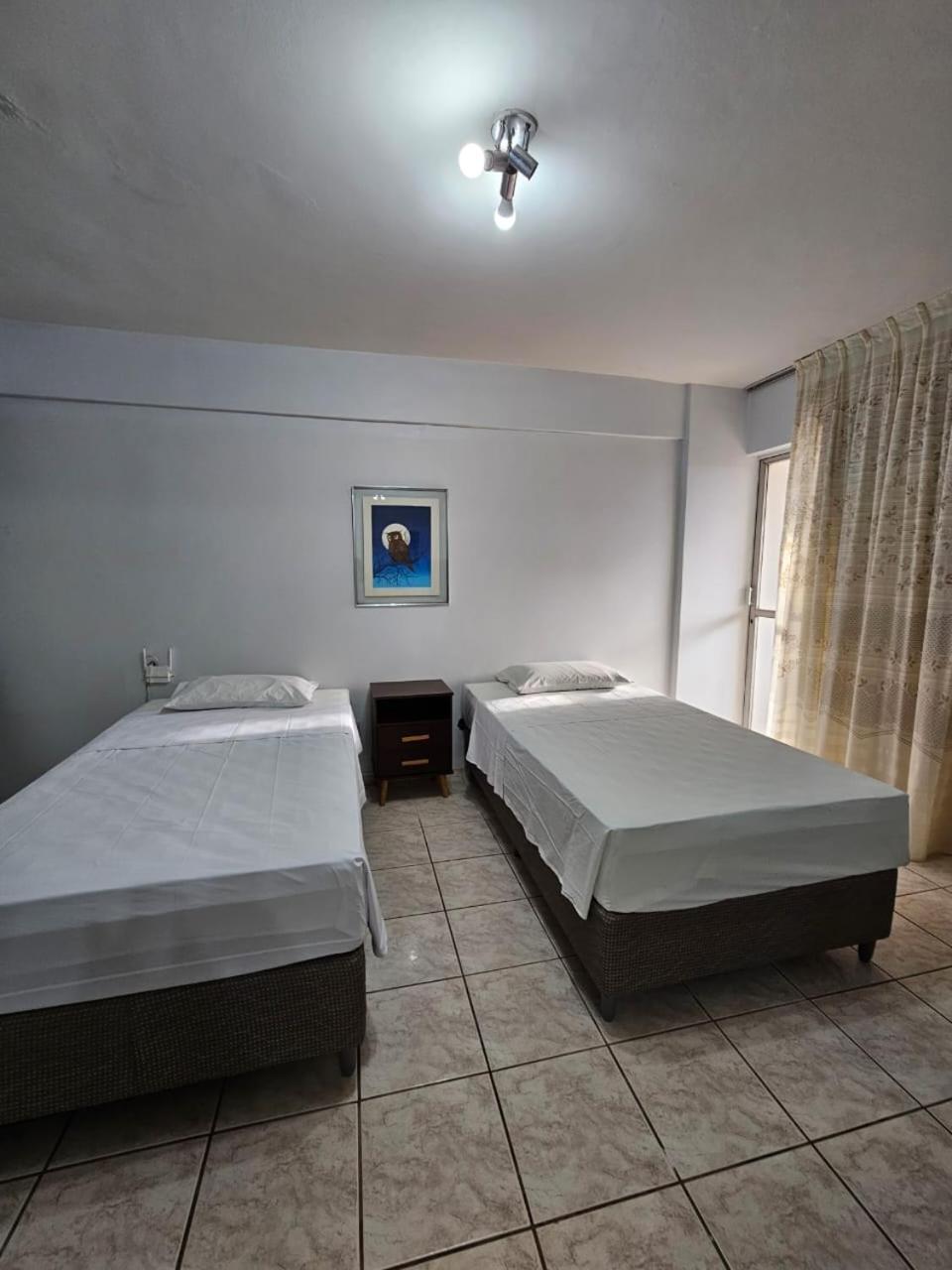 Ika Apart Hotel Brasilia Esterno foto